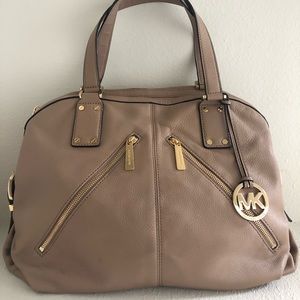 🎀 Tan Michael Kors Purse 👜